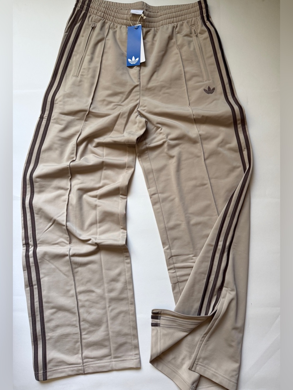 adidas Classic Firebird Women’s Loose Track Pants Khaki w/Earth Stripes KD3660 - Picture 7 of 13
